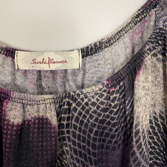 Sushi Flower Size M 96% Polyester 4%Spandex - Picture 3 of 4